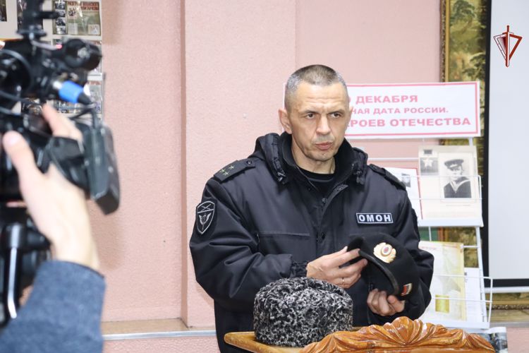 В хабаровском военно-патриотическом клубе «Отвага» открыта памятная экспозиция, посвящённая Герою России Николаю Виноградову 