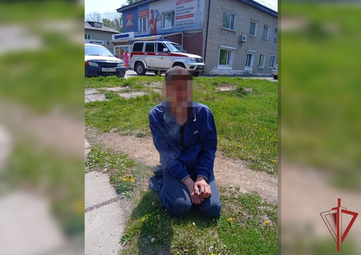 В г. Бикин Хабаровского края росгвардейцы задержали мужчину, подозреваемого в незаконном хранении наркотических средств