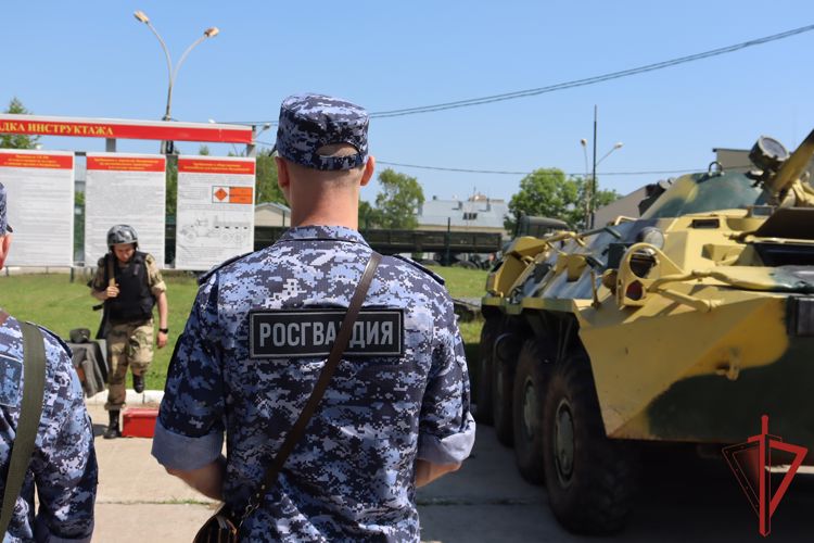В Хабаровском крае росгвардейцы приступили к летнему периоду подготовки