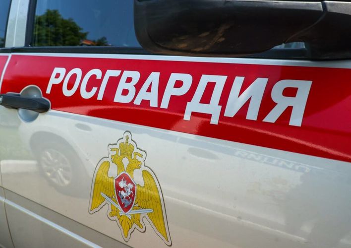В г. Вяземский сотрудники Росгвардии задержали подозреваемого в нанесении телесных повреждений и незаконном хранении наркотических средств