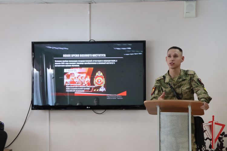 Курсанты Новосибирского военного института Росгвардии встретились с кадетами хабаровской школы имени Героя России лейтенанта милиции Сергея Орлова 