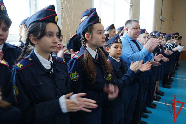 «Парта Героя» в память об офицере СОБР открыта в хабаровской  школе
