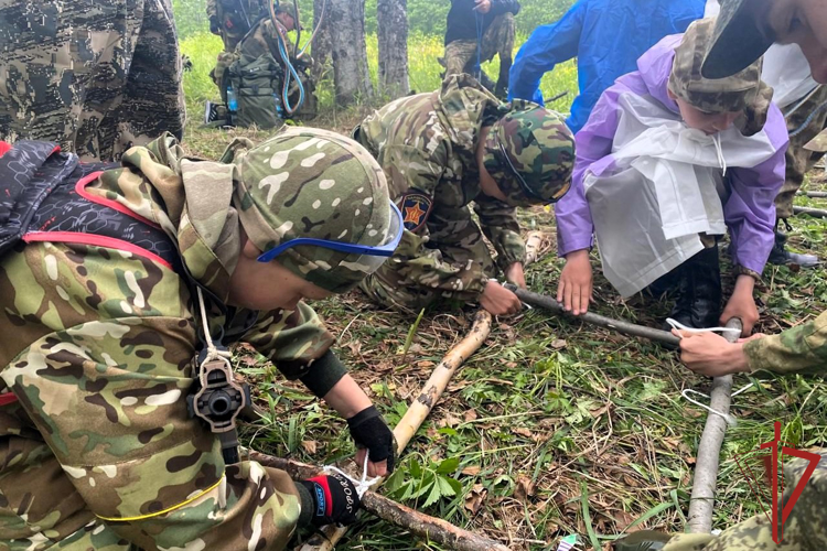 Воспитанники «Гвардейской смены» из пос. Ванино в период летних каникул преодолели экстремальный 15-километровый маршрут  
