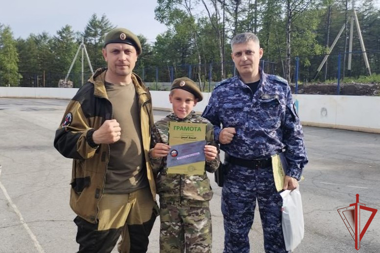 Воспитанники «Гвардейской смены» из пос. Ванино в период летних каникул преодолели экстремальный 15-километровый маршрут  