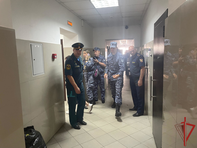 В Хабаровске прошло совместное пожарно-тактическое учение Росгвардии и МЧС
