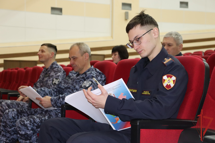 В Хабаровском крае росгвардейцы приступили к зимнему периоду подготовки 