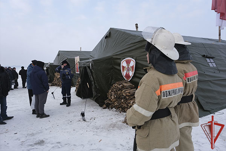 Сотрудники и военнослужащие Росгвардии обеспечили безопасность религиозного праздника в Хабаровском крае