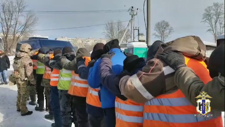 Сотрудники ОМОН оказали содействие в проведении операции «Нелегальный мигрант -2025»