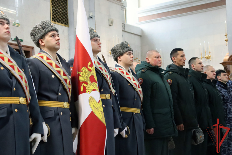 В Хабаровске прошли торжественные мероприятия, посвященные Дню Росгвардии