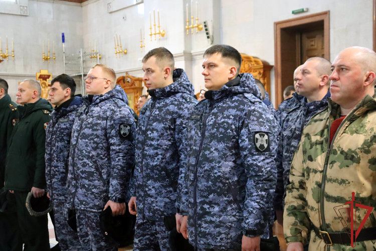 В Хабаровске прошли торжественные мероприятия, посвященные Дню Росгвардии