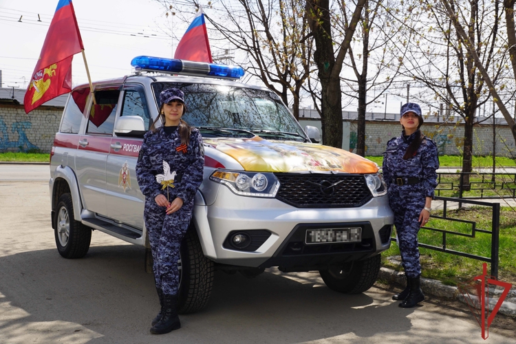 Росгвардейцы Хабаровска провели Всероссийский автопробег «Вахта памяти. Сыны Великой Победы»