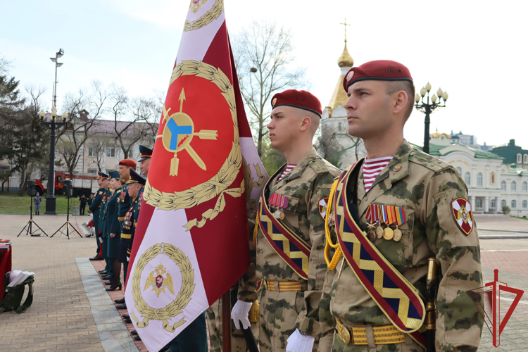 Росгвардейцы Восточного округа приняли участие в мероприятиях, посвященных Дню Победы
