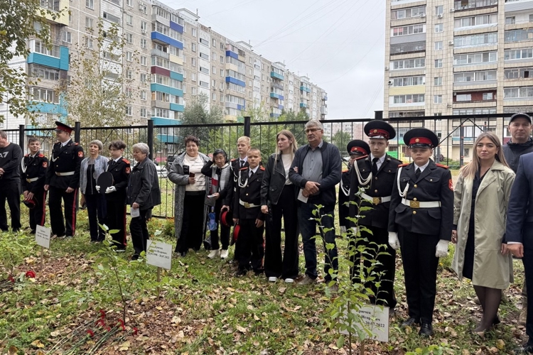 В г. Комсомольске-на-Амуре увековечили память росгвардейцев, погибших при исполнении служебного долга 