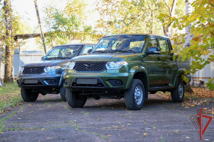 Хабаровским росгвардейцам переданы новые автомобили УАЗ для нужд СВО