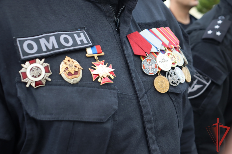 Сотрудники и ветераны ОМОН Росгвардии отмечают 37 лет со дня образования отрядов