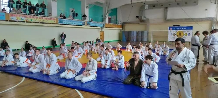 В Ванино кадеты «Гвардейской смены» приняли участие в турнире «Путь воина»