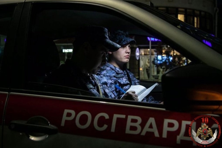 В Хабаровске сотрудники Росгвардии задержали гражданина, подозреваемого в совершении убийства
