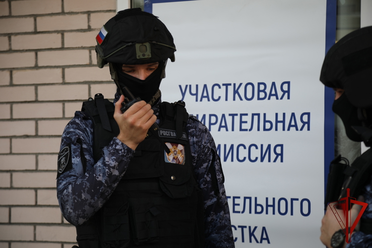Сотрудники Росгвардии обеспечили безопасность во время проведения выборов в Хабаровском крае