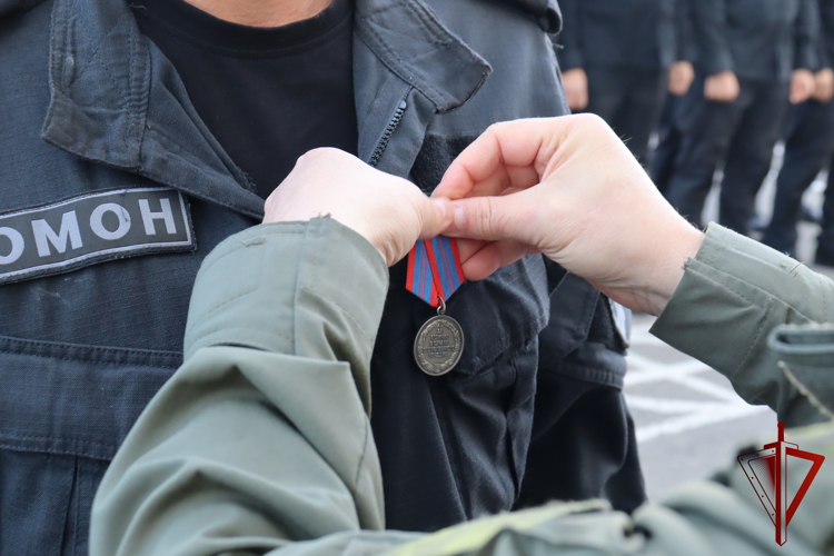 День образования ОМОН отметили в Управлении Росгвардии по Хабаровскому краю
